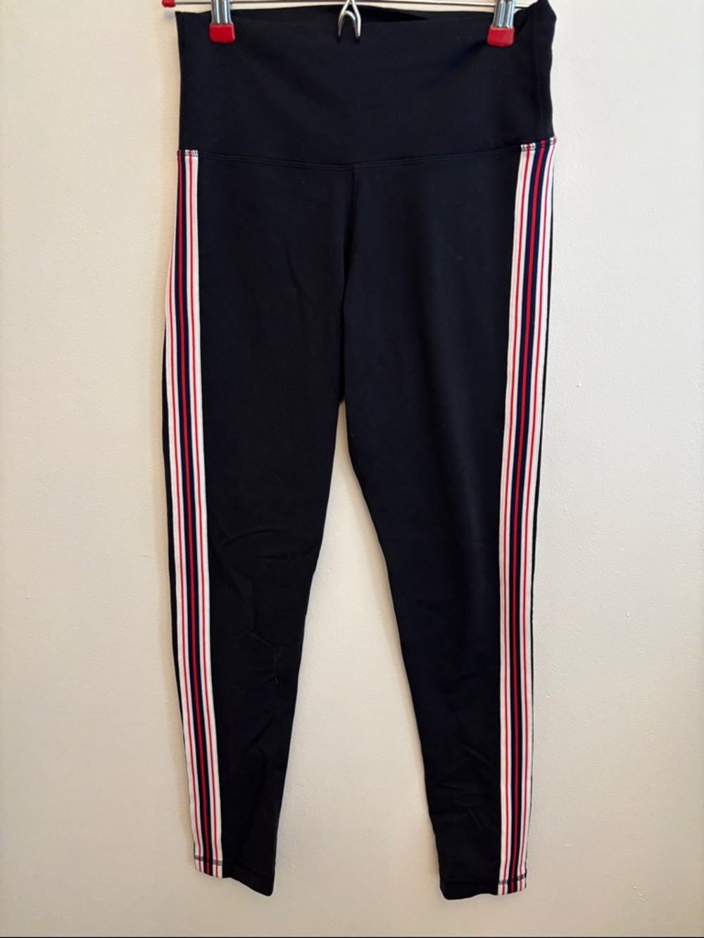 TNA Aritzia Atmosphere Leggings Black Stripe High Rise Women’s Size M